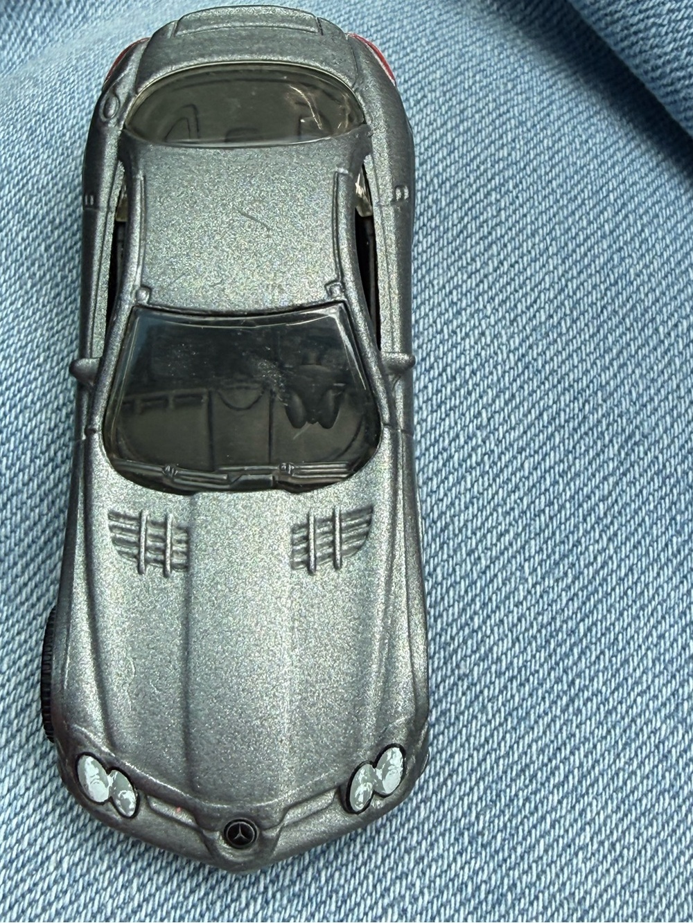 Mattel Mercedes SLR McLaren
 - Diecast Model